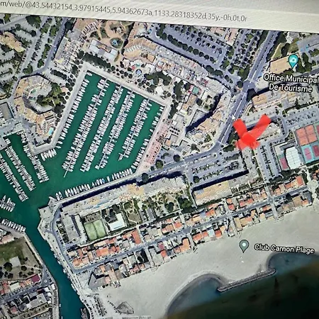 Astudio Lumineux A La Plage, Situation Ideale Commerces, Bateaux ,restaurant A 20 M , A 50 M, Ideal Pour Un Sejour Reposant Διαμέρισμα