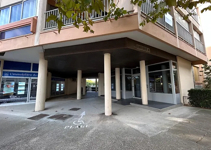Apartman Astudio Lumineux A La Plage, Situation Ideale Commerces, Bateaux ,restaurant A 20 M , A 50 M, Ideal Pour Un Sejour Reposant